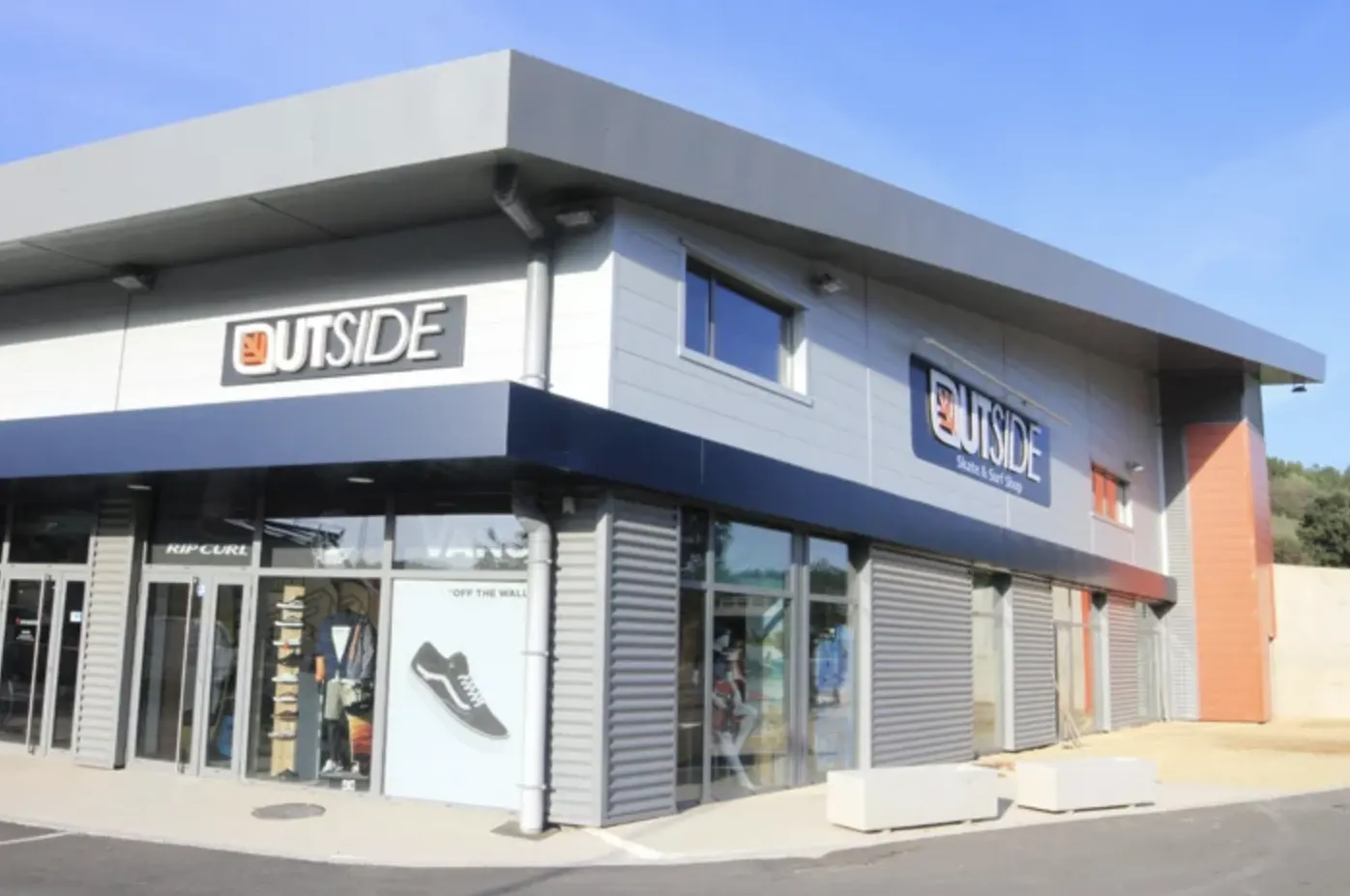 outside_skate_shop_france wp