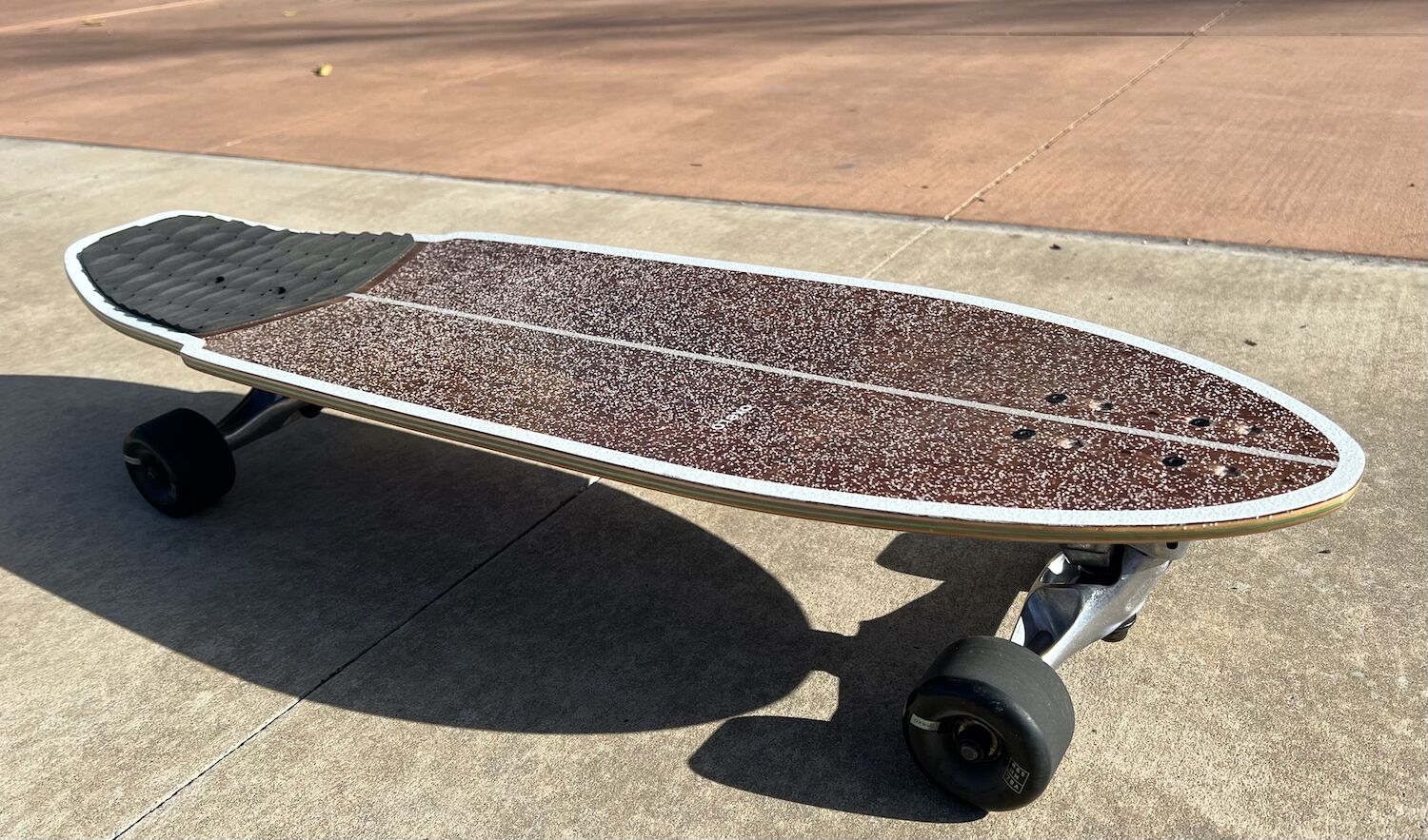 ロングボード サーフスケート Carve 540 ロングボード サーフスケート Carve 540